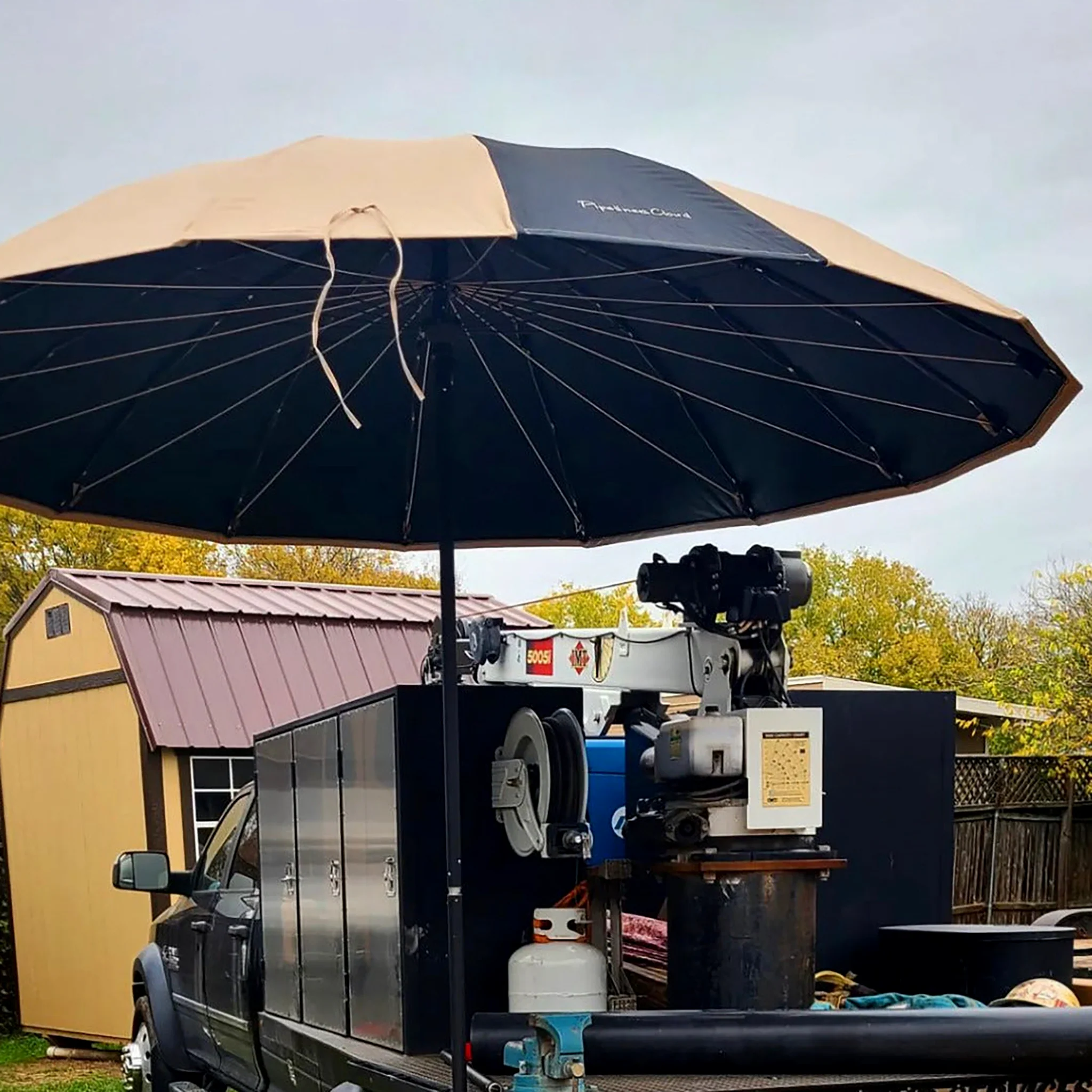 10’ Heavy Duty Umbrella - Image 15